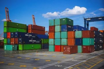 七成港航企業(yè)看漲運(yùn)價(jià) 缺箱問(wèn)題恐持續(xù)3月以上