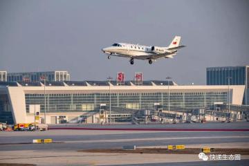 湖北省長王忠林調研鄂州花湖機場：下月試飛，6月底機場開航目標不放松