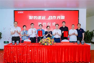再獲深圳大客戶批量采購，600臺乘龍燃氣重卡訂單落地