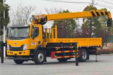 高承載穩如泰山！乘龍L3隨車吊城鄉創富“重載王”