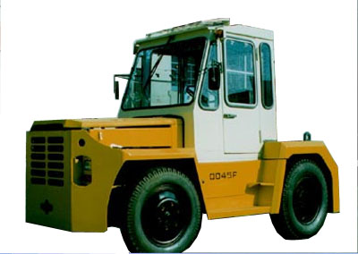 大連QD45牽引車