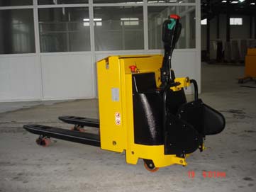 帶護(hù)欄全電動(dòng)搬運(yùn)車(chē)