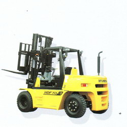 平衡重式內燃叉車HDF50/70-7