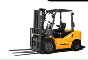 LG25DT內燃平衡重柴油叉車