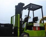 克拉克2噸電動(dòng)叉車