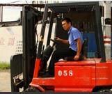 林德1.8噸電動(dòng)叉車(chē)