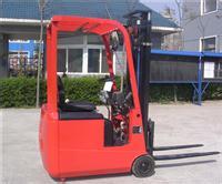 電動(dòng)托盤叉車