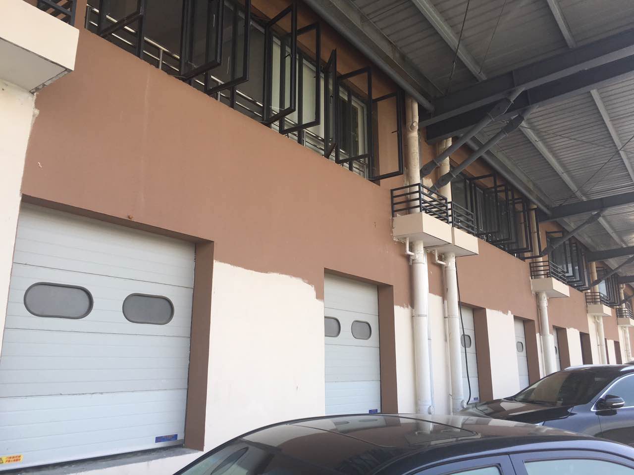 【啟門】全新廠家供應大型電動滑升門 全國聯(lián)保 性價比高 修改 本產(chǎn)品采購屬于商業(yè)貿(mào)易行為