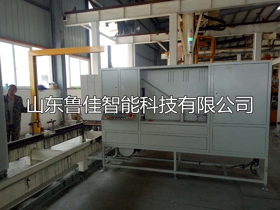 加氣磚機(jī)芯移動水平打包機(jī)廠家