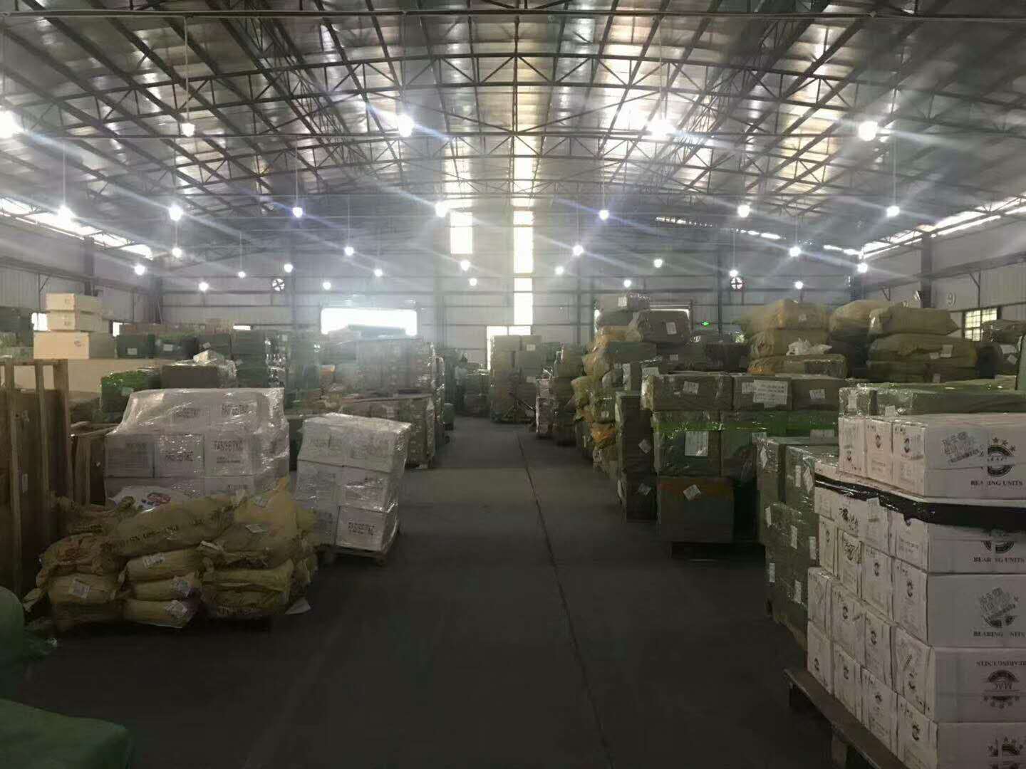 印尼跨境 電商 貨物 雙清  提供海外倉一件代發 電話13160824647