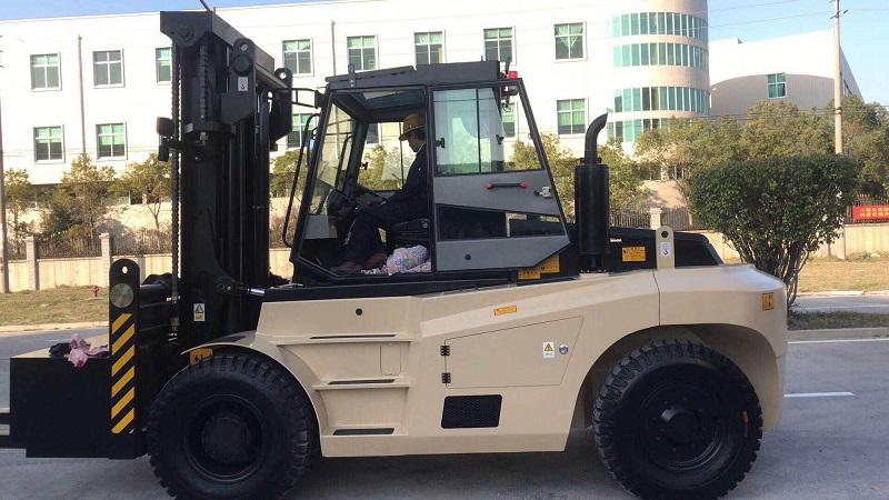 12噸叉車廠家福建重型叉車制造商批發銷售