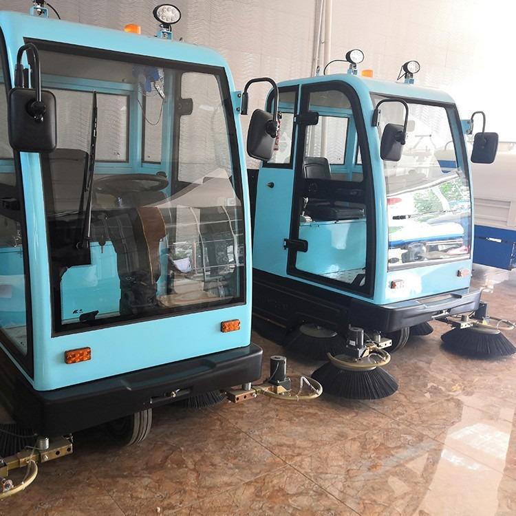   工程車間用掃地車 多功能掃地加灑水車 小型電動掃地車價格