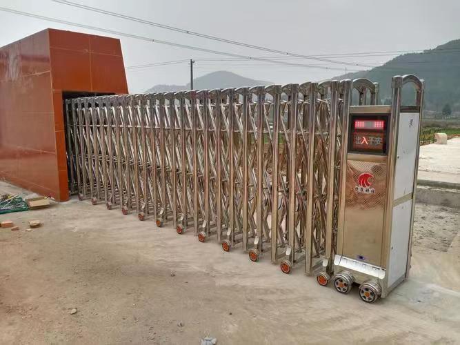 沈陽安裝維修呢電動(dòng)伸縮門，電動(dòng)道閘
